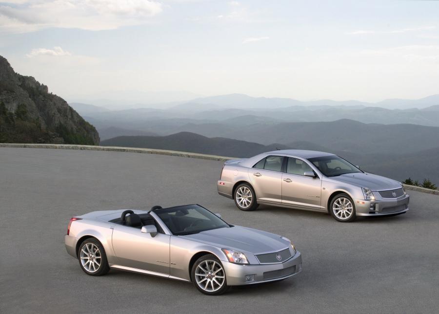  Cadillac XLR-V 2006 года  (фото 42 из 58)